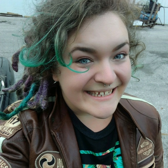 Meet your Posher, Katelynn - Picture 1 of 1